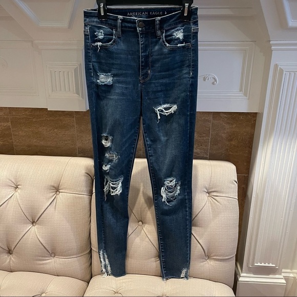 I: American Eagle High-Rise Jegging Jeans Sz 8 Distressed Denim Mid to Dark Blue - Picture 1 of 12